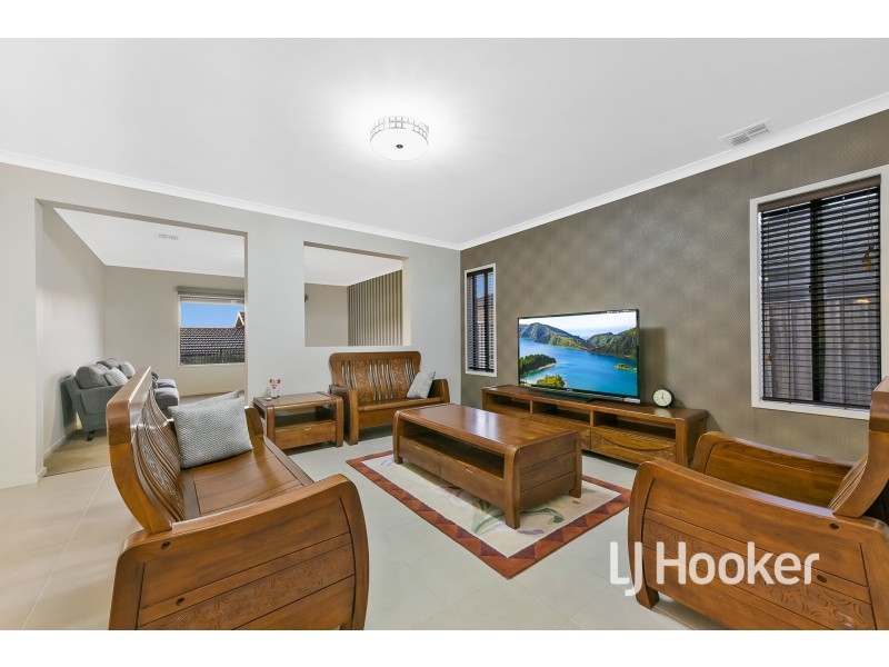 4 Glade Court, Berwick VIC 3806