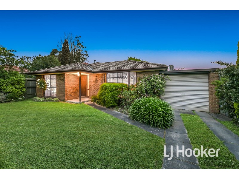 14 Lydia Mary Drive, Berwick VIC 3806