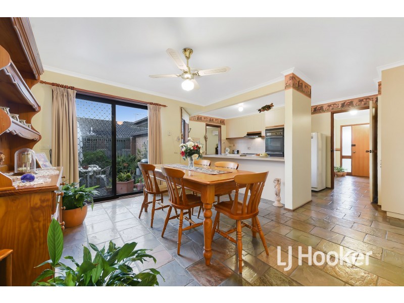 14 Lydia Mary Drive, Berwick VIC 3806