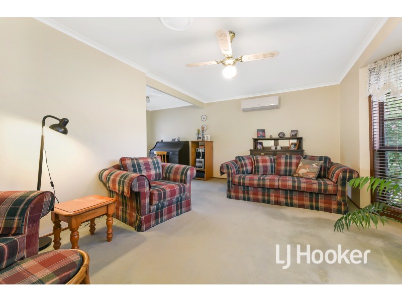 14 Lydia Mary Drive, Berwick VIC 3806