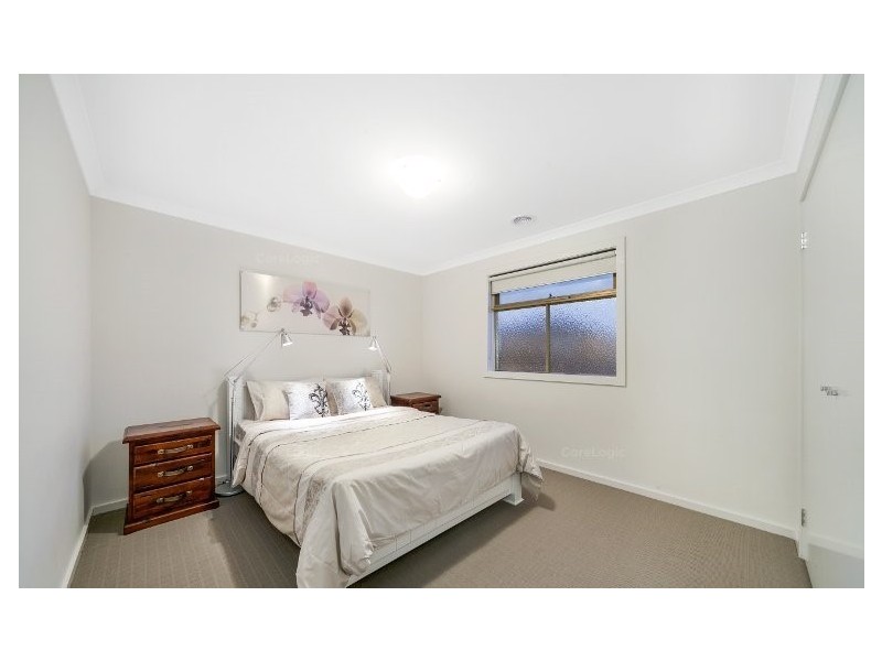 29 Fernwren Drive, Berwick VIC 3806