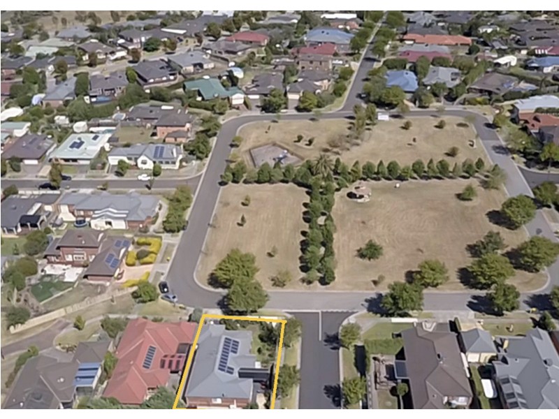 13 Stirling Circuit, Beaconsfield VIC 3807