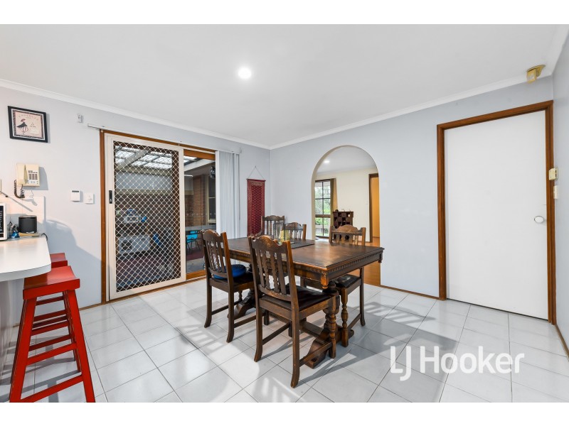 22 Howitt Court, Berwick VIC 3806