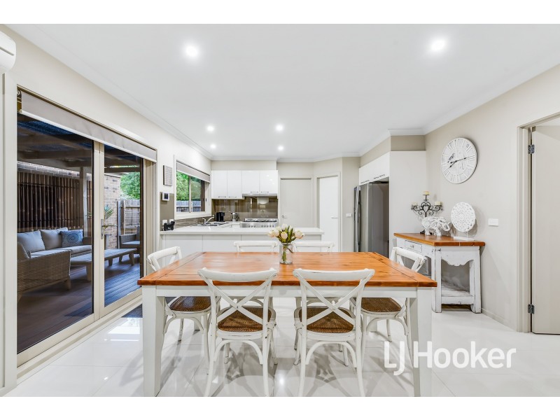 1/12 Kilvington Court, Berwick VIC 3806