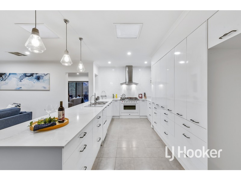 18 Meg Way, Berwick VIC 3806