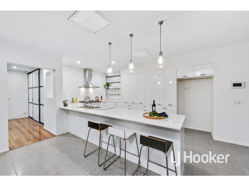 18 Meg Way, Berwick VIC 3806