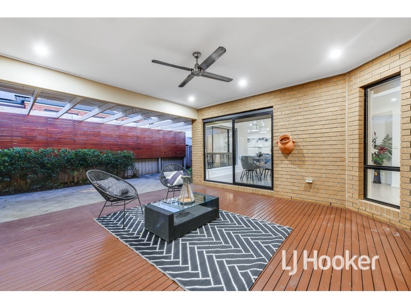 18 Meg Way, Berwick VIC 3806