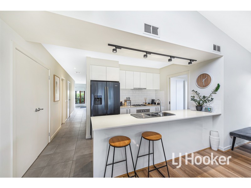 4 Llano Circuit, Berwick VIC 3806