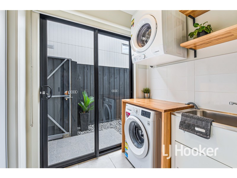 4 Llano Circuit, Berwick VIC 3806