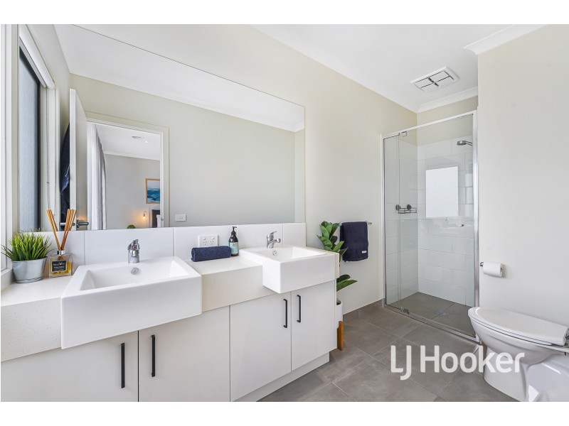 4 Llano Circuit, Berwick VIC 3806