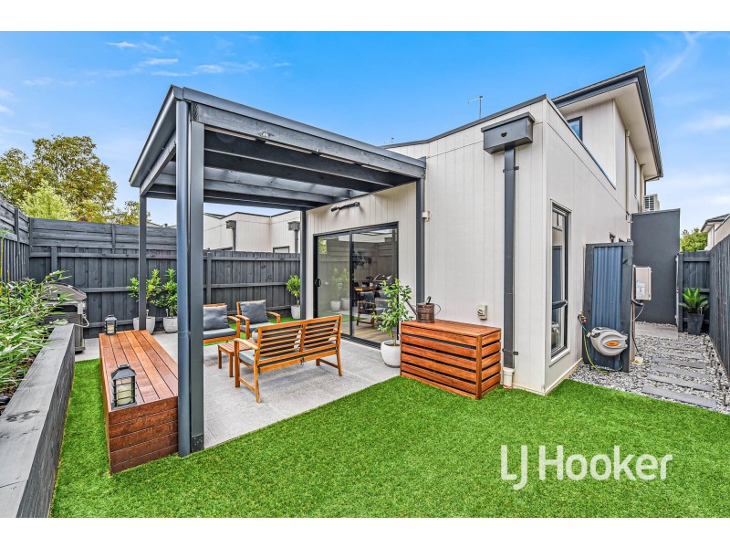 4 Llano Circuit, Berwick VIC 3806