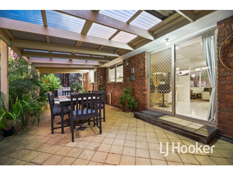 58 Collins Crescent, Berwick VIC 3806