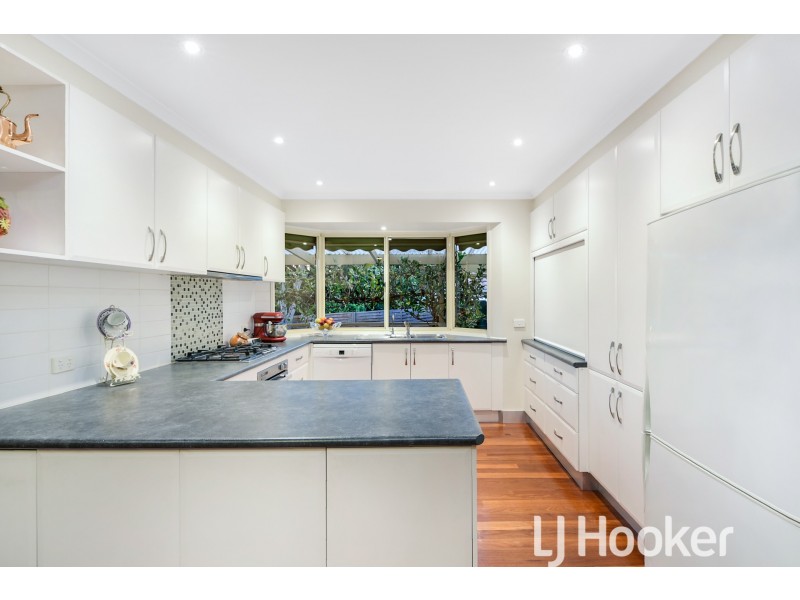 4 Exford Place, Berwick VIC 3806