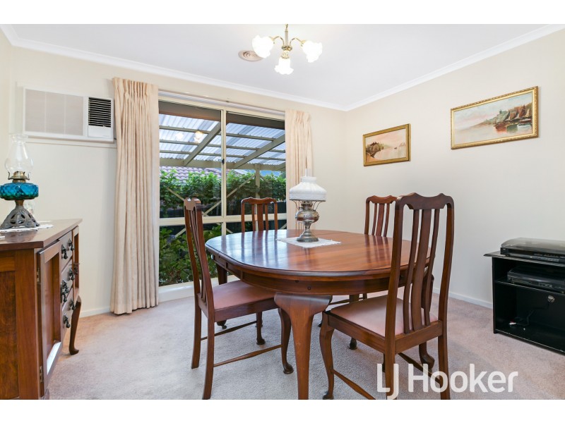 4 Exford Place, Berwick VIC 3806