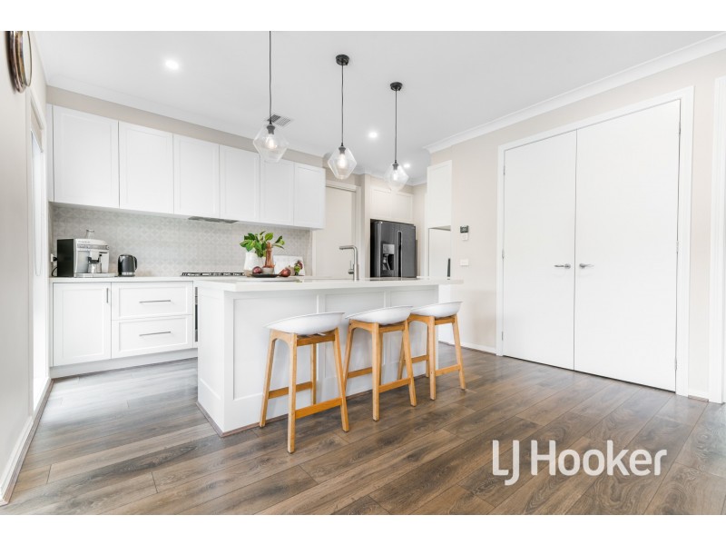 22 Lyall Road, Berwick VIC 3806