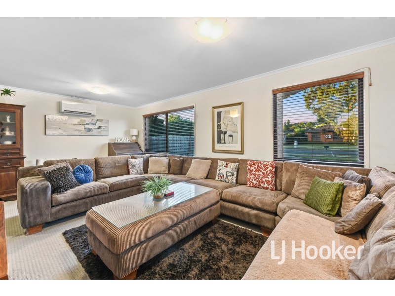 77 Mansfield Street, Berwick VIC 3806