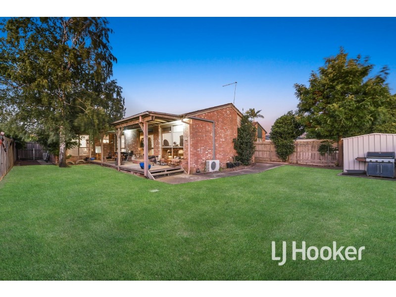 77 Mansfield Street, Berwick VIC 3806