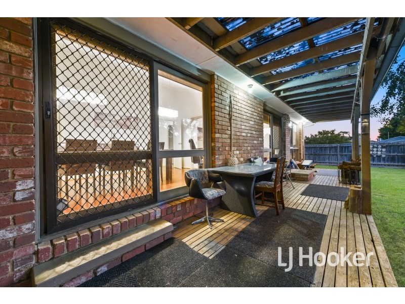 77 Mansfield Street, Berwick VIC 3806