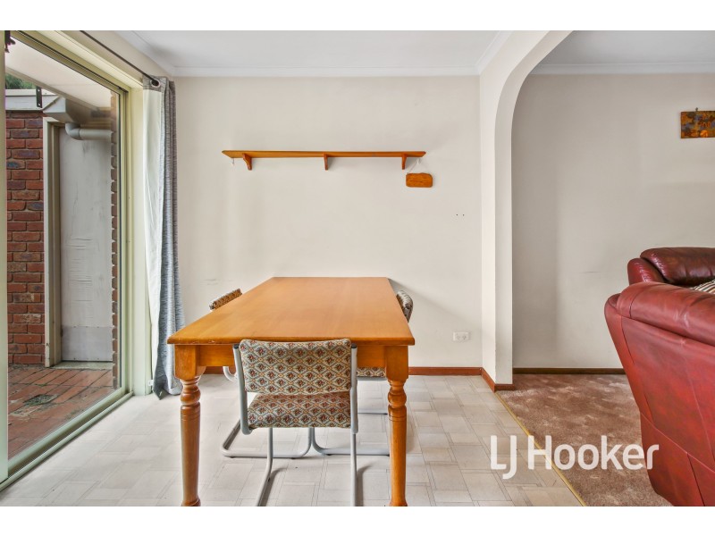 150 Endeavour Drive, Cranbourne North VIC 3977