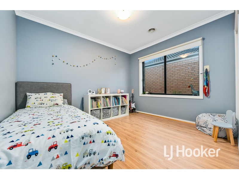 58 Grices Road, Berwick VIC 3806