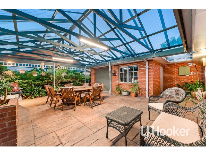 4 Aristotle Court, Narre Warren VIC 3805