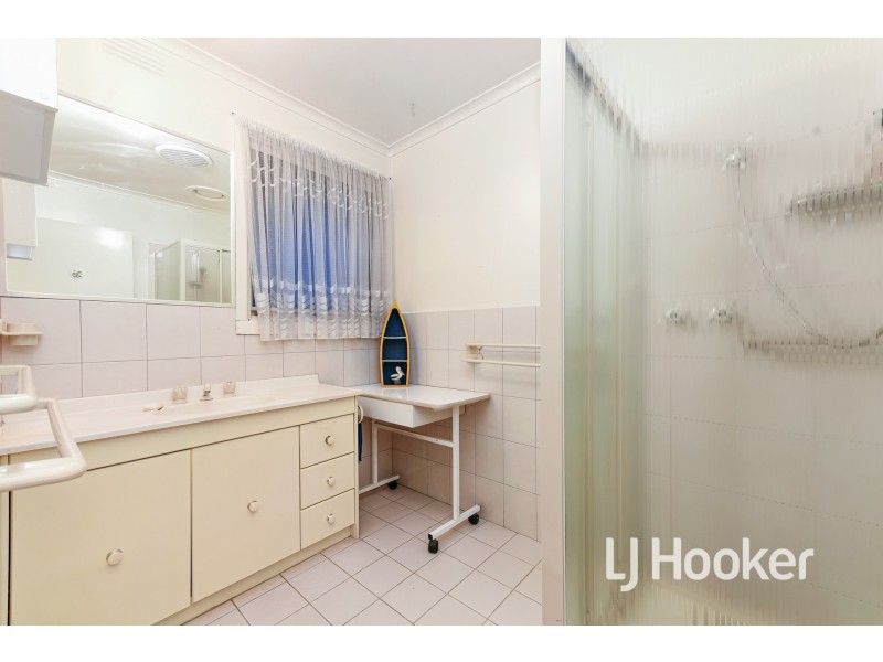 77 Wanda Street, Mulgrave VIC 3170