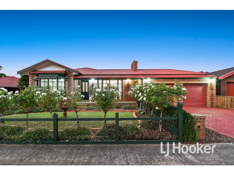 11 Marida Court, Berwick VIC 3806