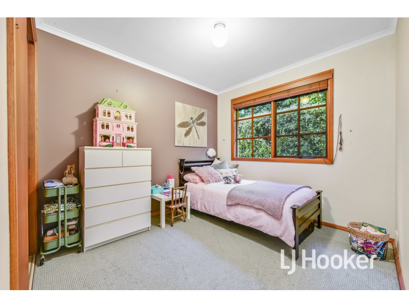 11 Marida Court, Berwick VIC 3806