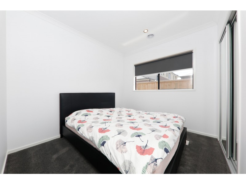 198 Primrose Avenue, Officer VIC 3809