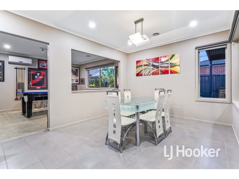 7 Waldo Avenue, Cranbourne North VIC 3977