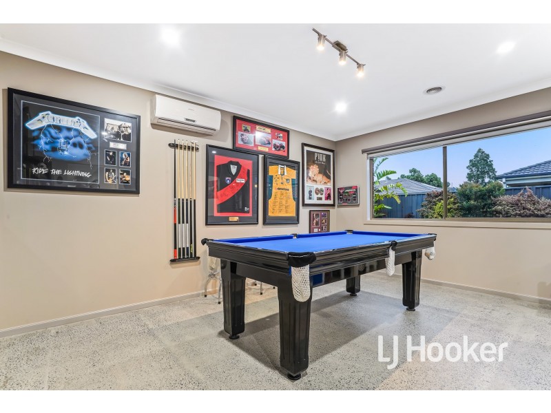 7 Waldo Avenue, Cranbourne North VIC 3977