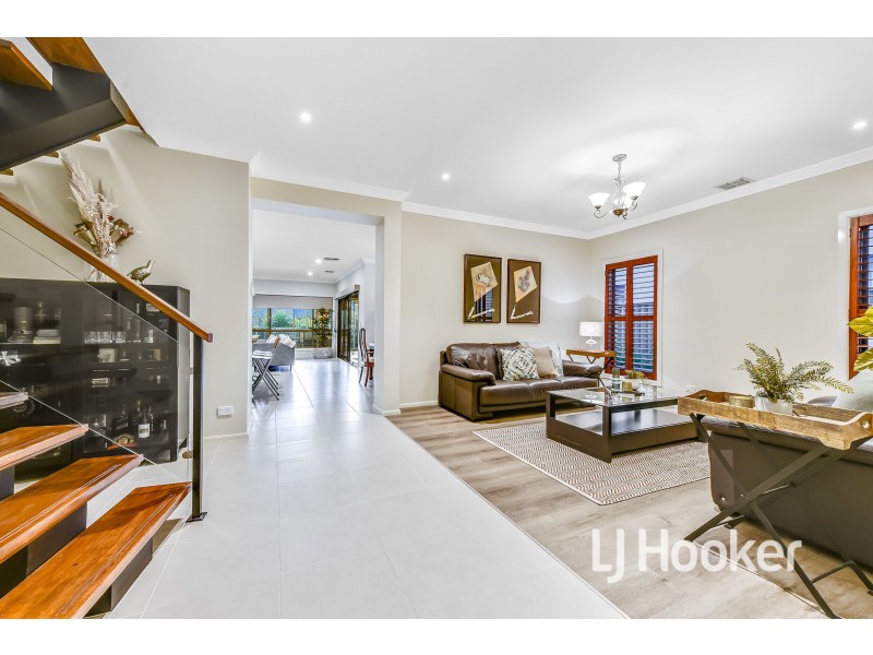 49 Ridgemont Drive, Berwick VIC 3806