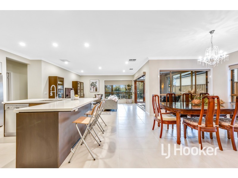 49 Ridgemont Drive, Berwick VIC 3806