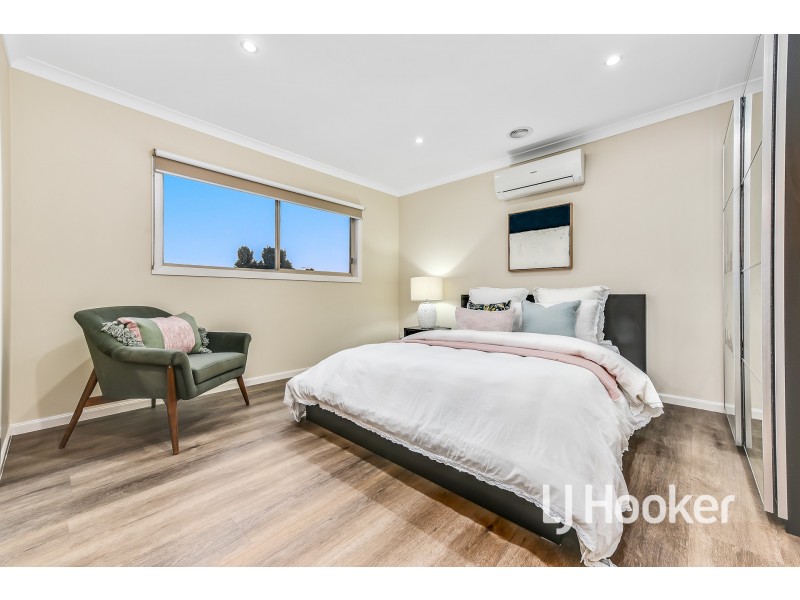 49 Ridgemont Drive, Berwick VIC 3806