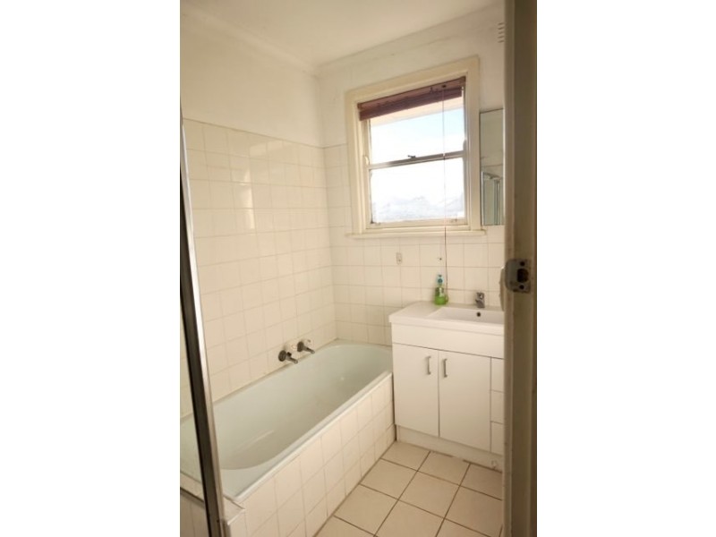 27 Anthony Street, Dandenong North VIC 3175