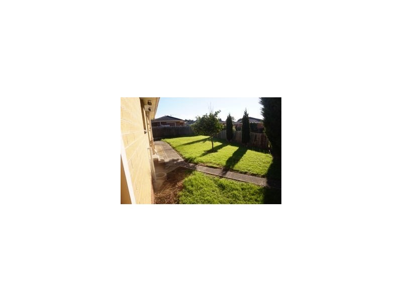 27 Anthony Street, Dandenong North VIC 3175