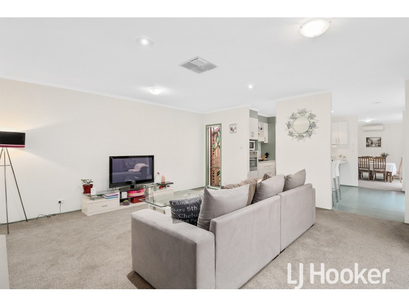 14B Tenandra Court, Berwick VIC 3806