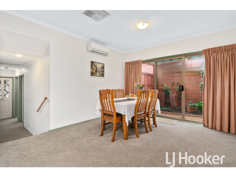 14B Tenandra Court, Berwick VIC 3806
