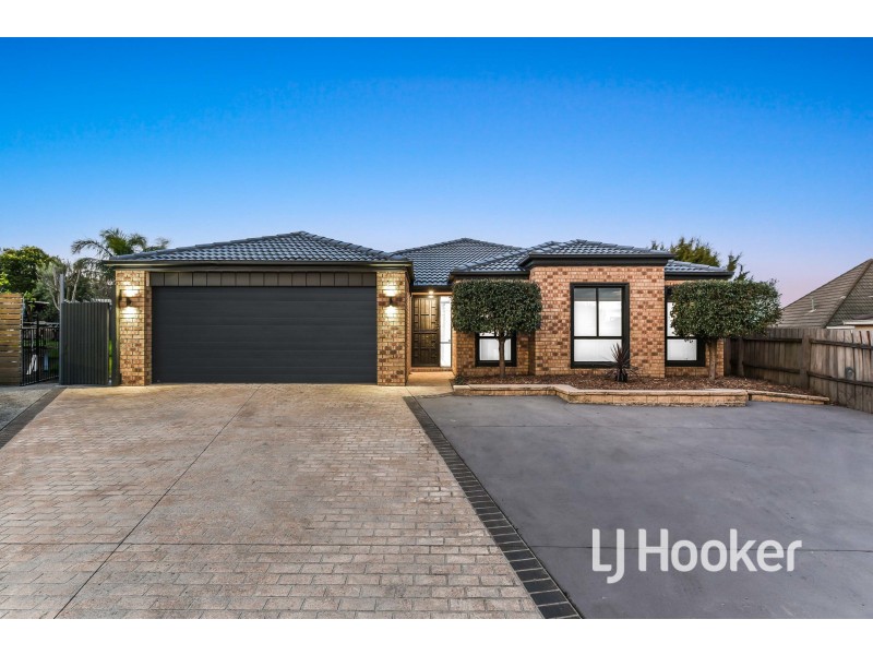 4 Cory Place, Berwick VIC 3806