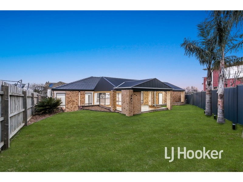 4 Cory Place, Berwick VIC 3806