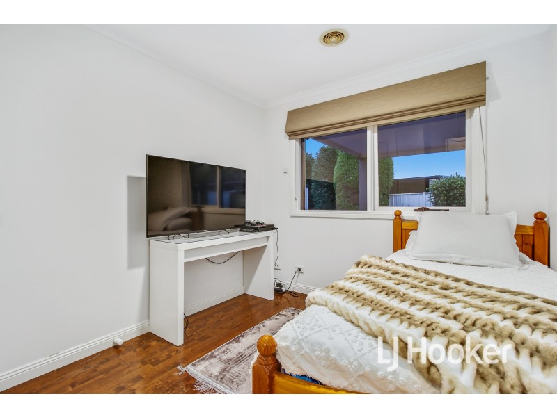 17 Plateau Crescent, Hampton Park VIC 3976