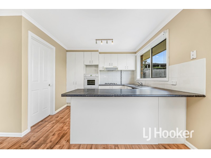 9 Wallangara Drive, Pakenham VIC 3810