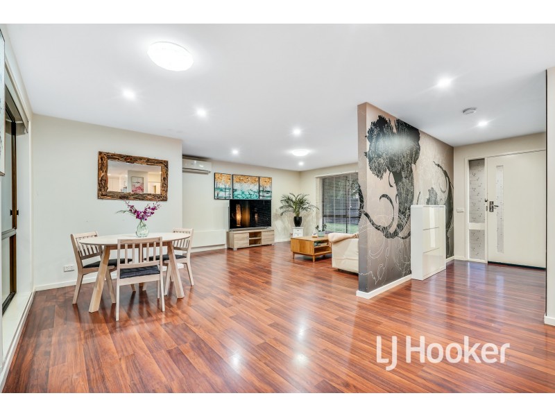 64 Balmain Drive, Berwick VIC 3806