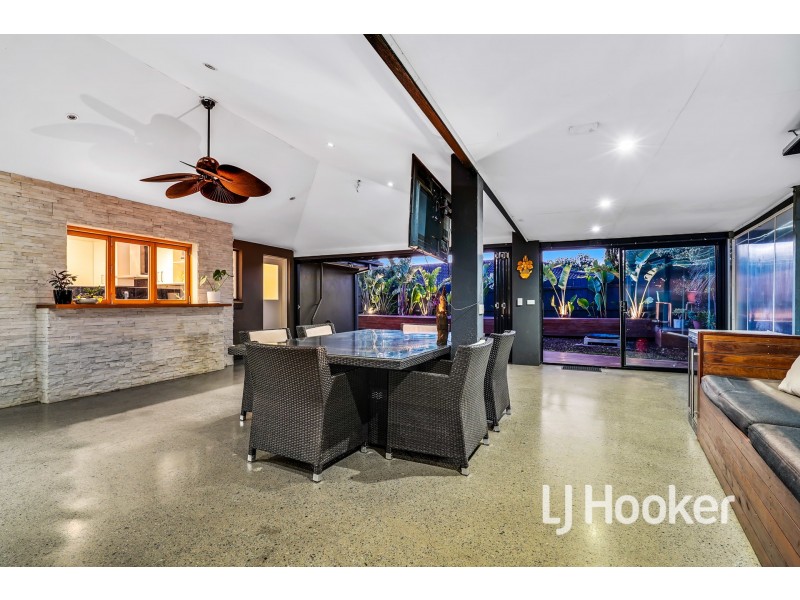 64 Balmain Drive, Berwick VIC 3806