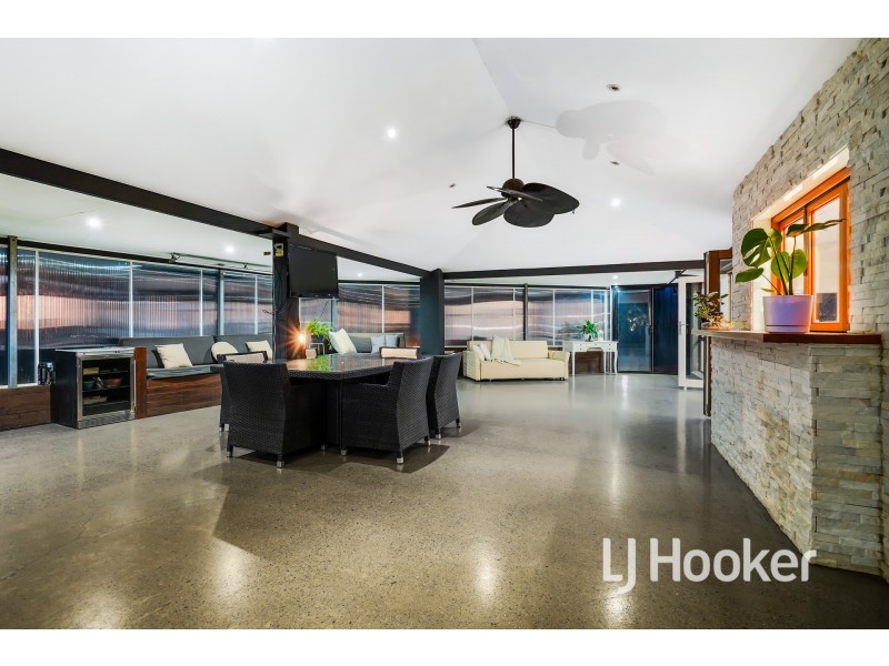 64 Balmain Drive, Berwick VIC 3806