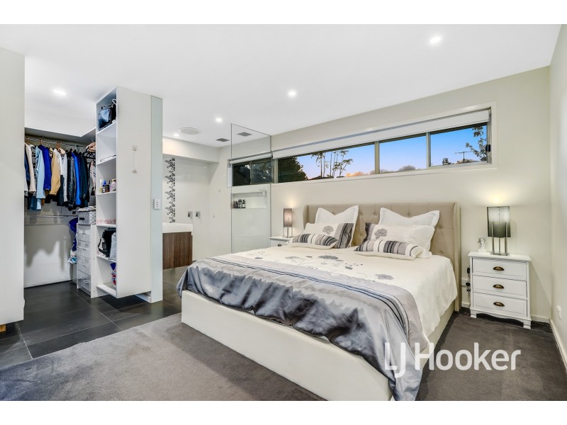 64 Balmain Drive, Berwick VIC 3806