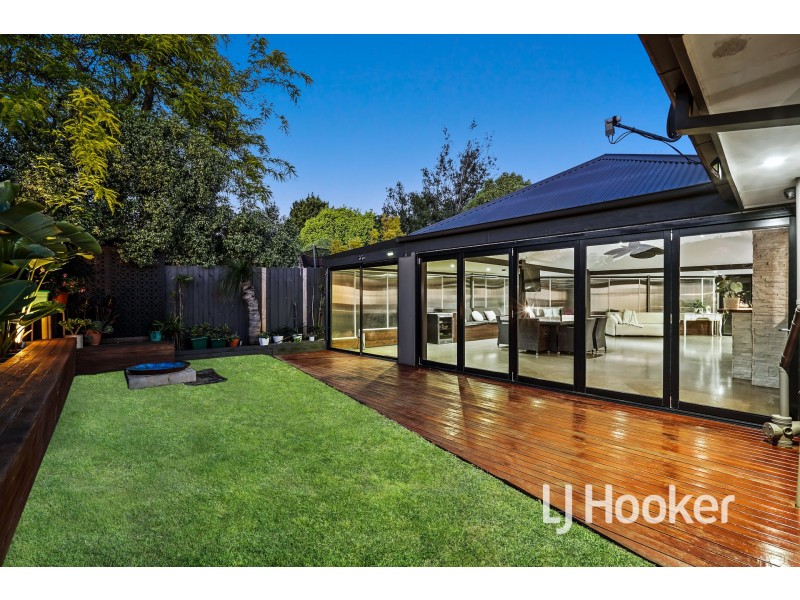 64 Balmain Drive, Berwick VIC 3806