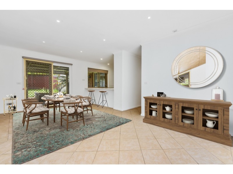 15 Beaumont Court, Pakenham VIC 3810