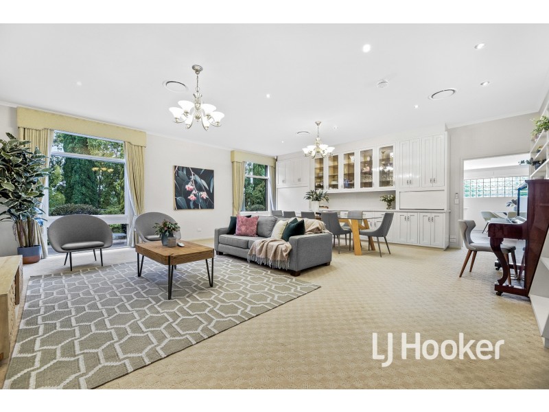 2 Buchanan Road Road, Berwick VIC 3806