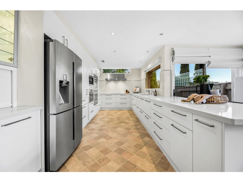 2 Buchanan Road Road, Berwick VIC 3806